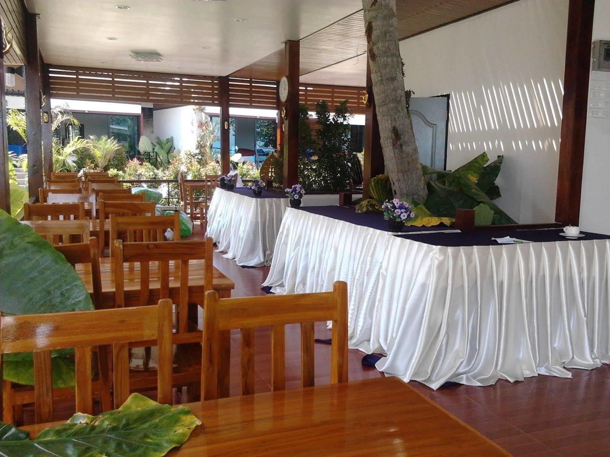 Kathalee Beach Resort & Spa Koh Lipe Exterior foto